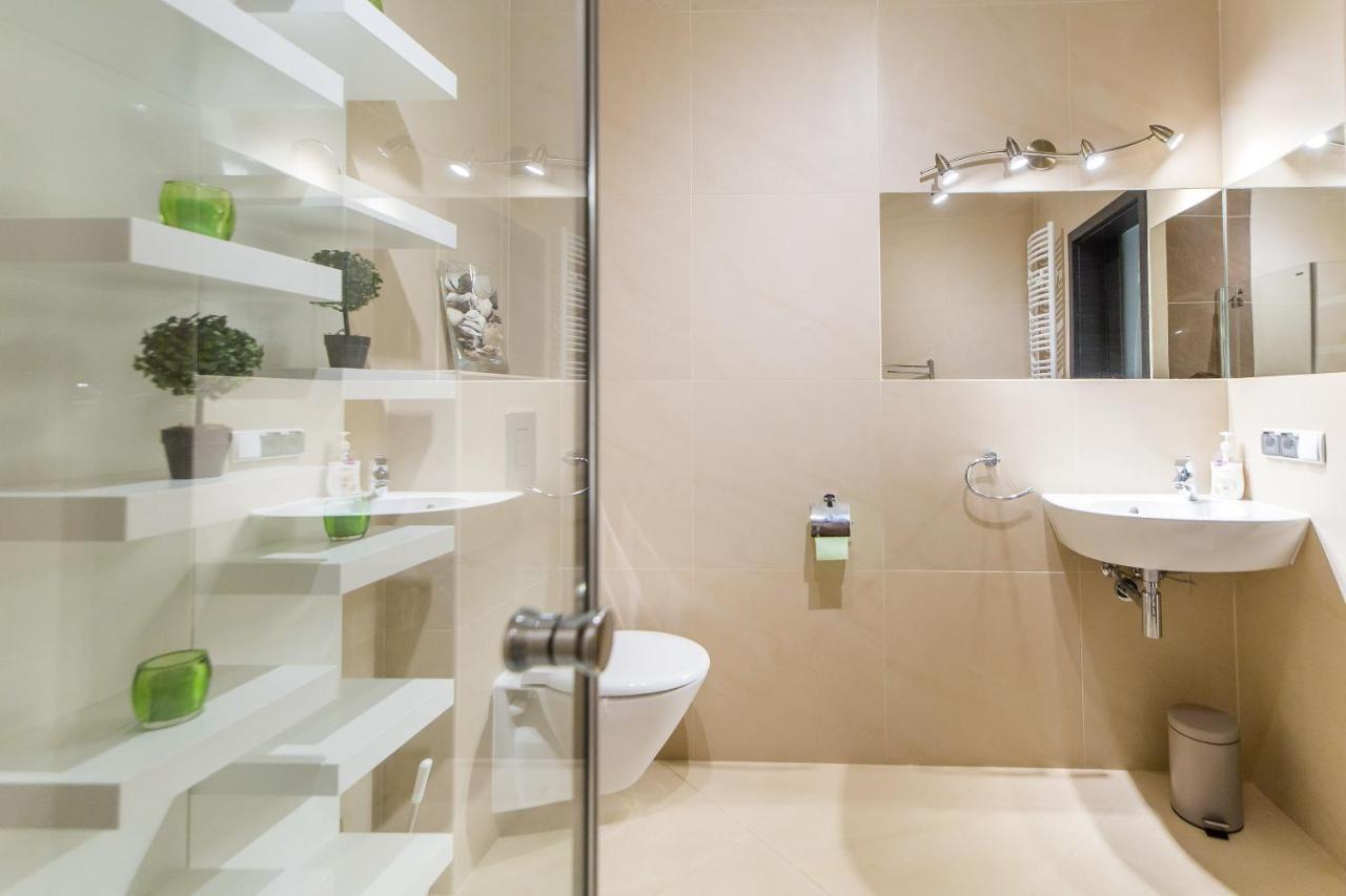 Feniks Spa Apartments 4 By Jantar Apartamenty كولوبرزيغ المظهر الخارجي الصورة